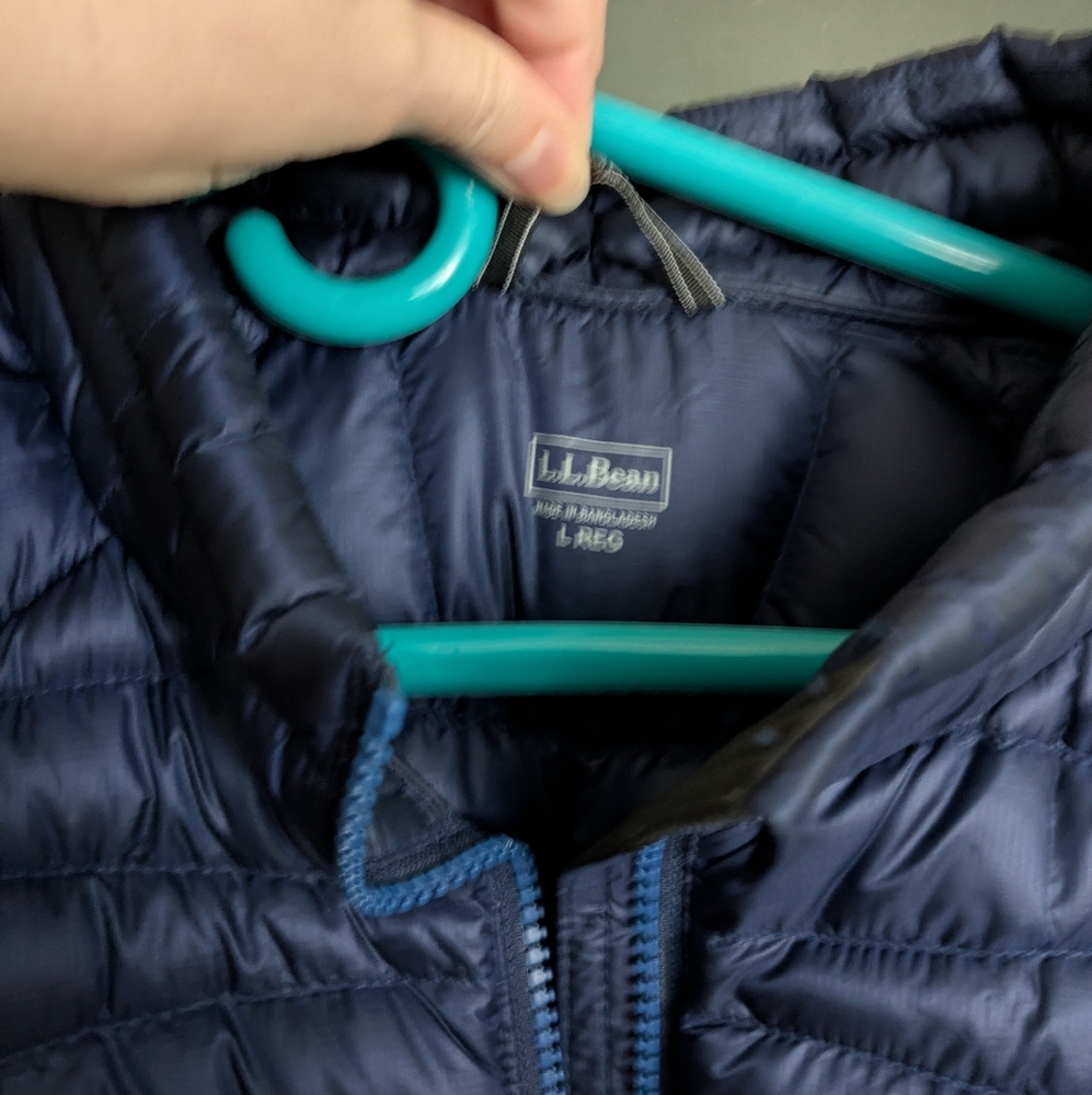 LL Bean Ultralight 850 Down Sweater Jacket Coat In Navy Night size Large Womens - Picture 4 of 8